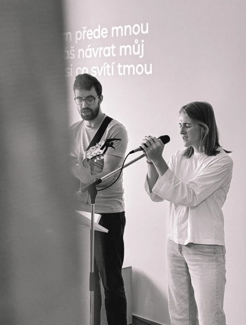 Zpev pri chvalach